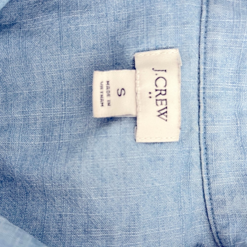 J Crew chambray sleeveless shirt, size S